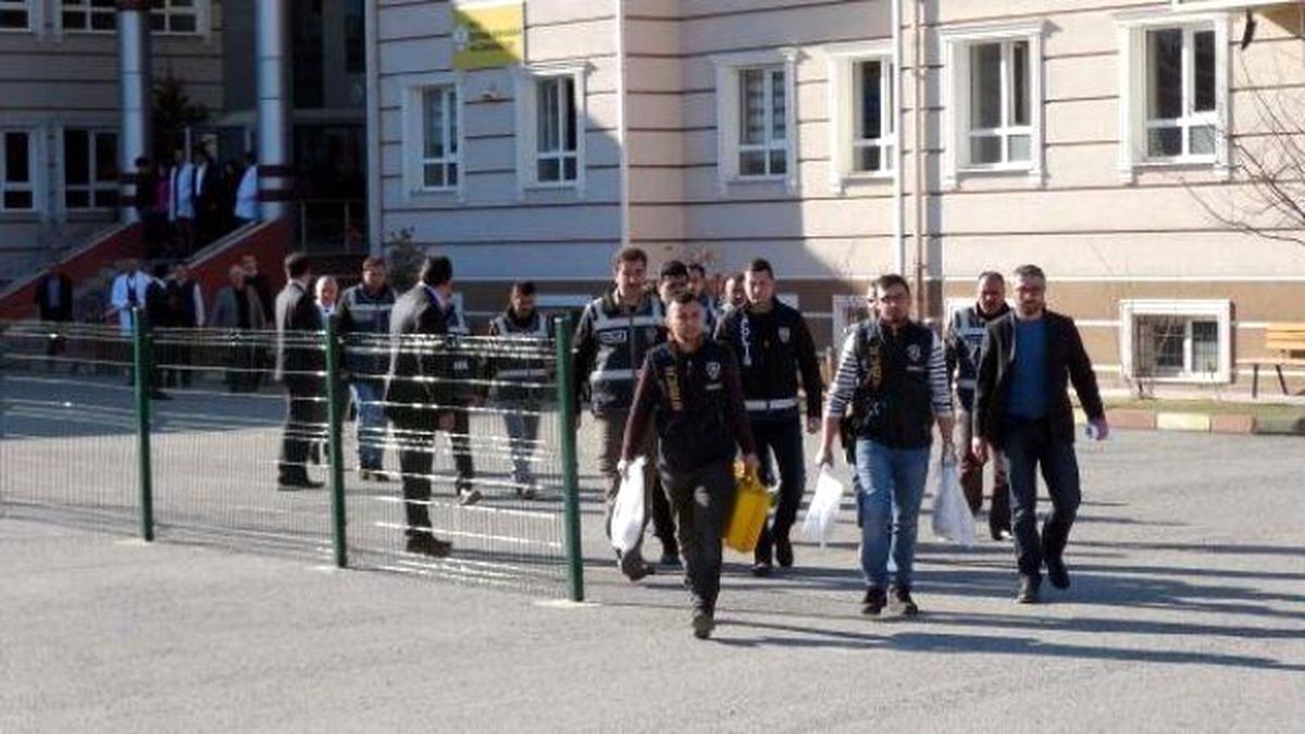 Erzincan\'da Cemaat Okullarına Baskın