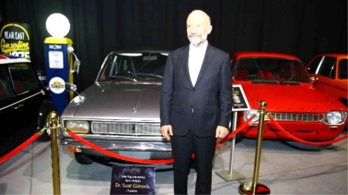 KKTC\'nin İlk ve Tek Araba Müzesi Tarih İçinde Yolculuğa Çıkartıyor