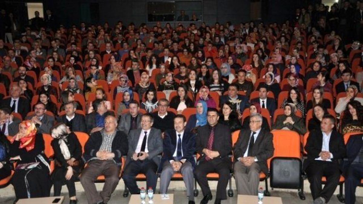 Yeni Atanan Öğretmenlere Adaylık Eğitimi