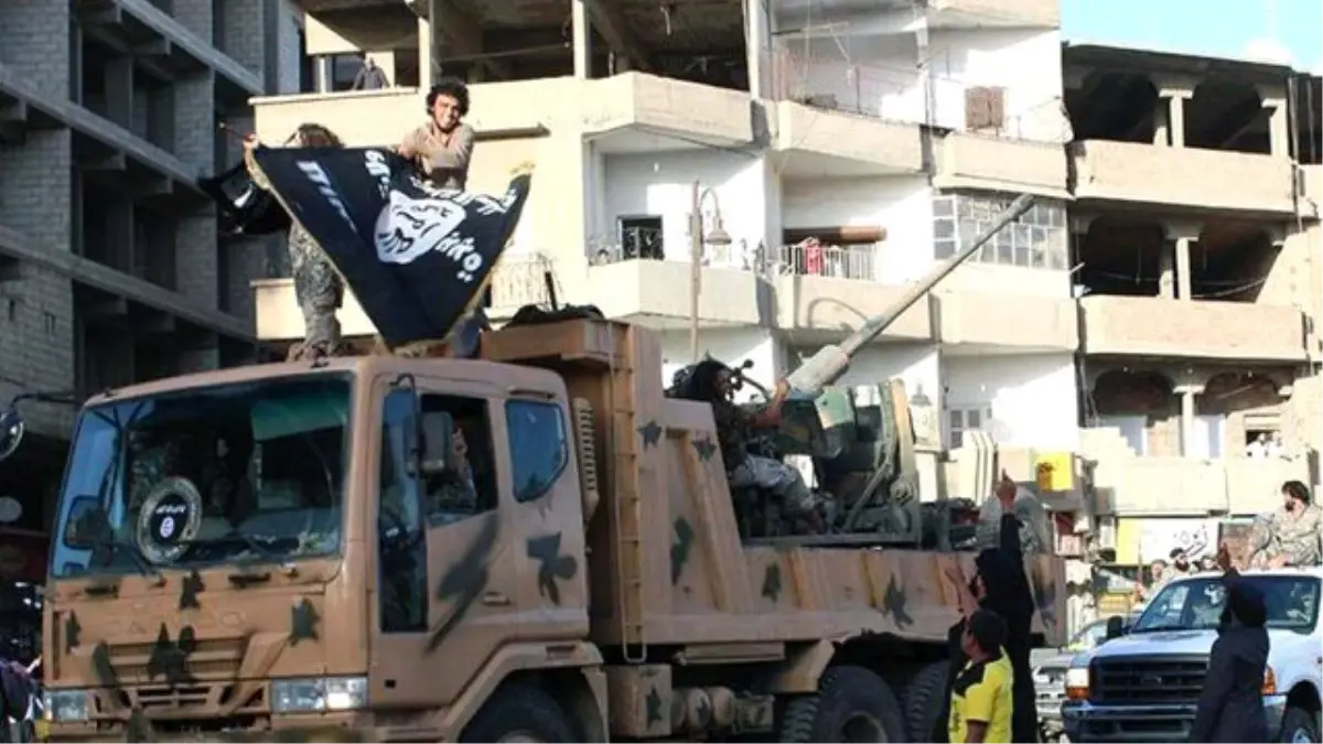 YPG: IŞİD, Kürtlere Saldırmak İçin Rakka\'ya Takviye Yapıyor