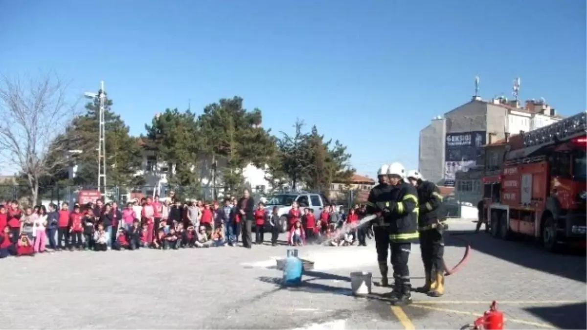 20 Temmuz İlkokulunda Yangın Tatbikatı Yapıldı