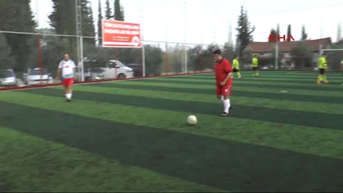 Antalya Döşemealtı Belediyesi Birimler Arası Futbol Turnuvası Başladı