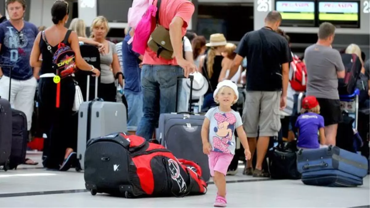 Bakanlık Türkiye\'ye 55 Rus Turist Geldi Haberine Cevap Verdi