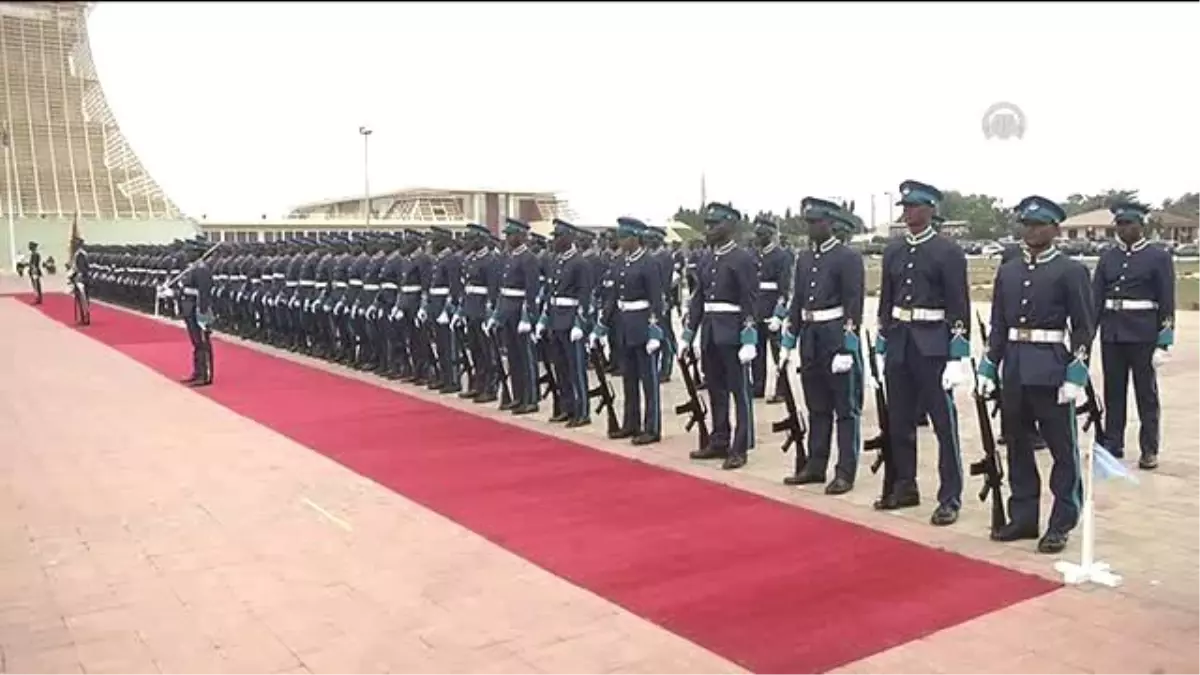 Cumhurbaşkanı Erdoğan Gana\'da Resmi Törenle Karşılandı