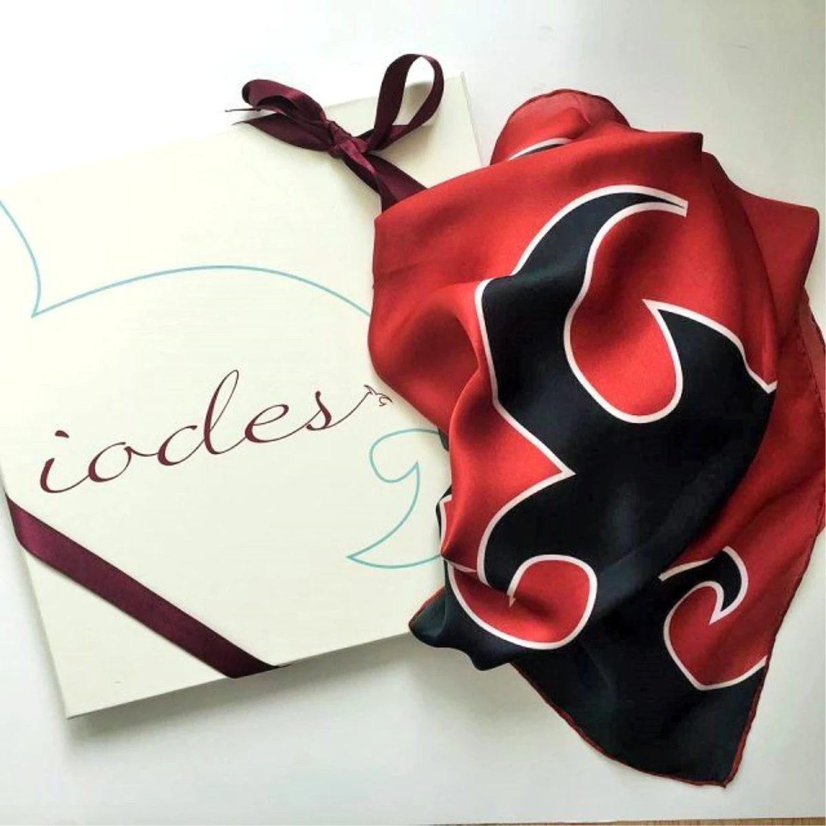 iodes 8 Mart Dünya Kadınlar günü için Raffles Hotel\'de