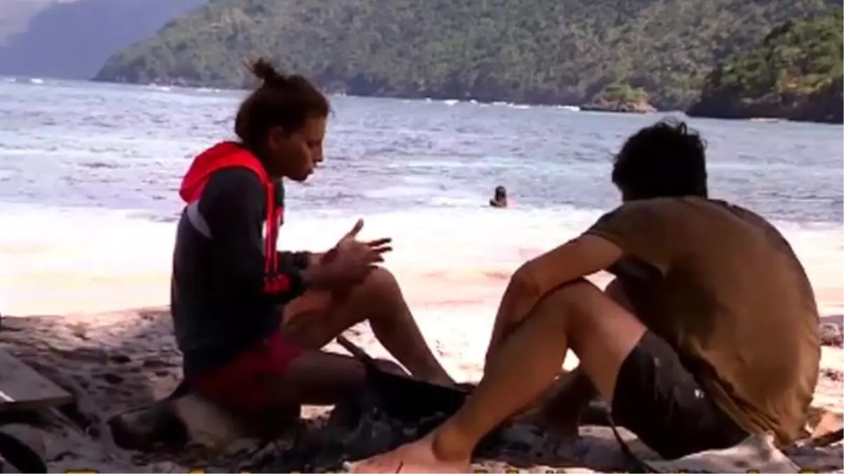 Semih ve Gizem\'in Gündeminde Nihal Var! Ondan Büyük Rahatsızlık Duyuyorlar...