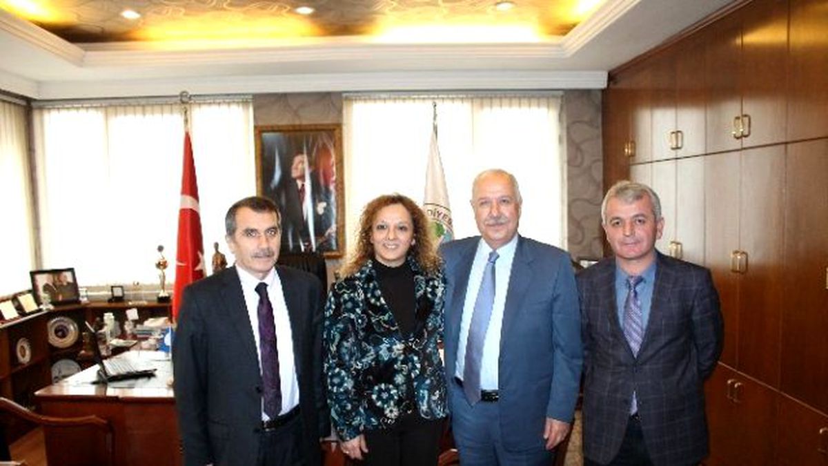 Sgk İl Müdürü Çiğdem Acar\'dan, Başkan Akdemir\'e Ziyaret