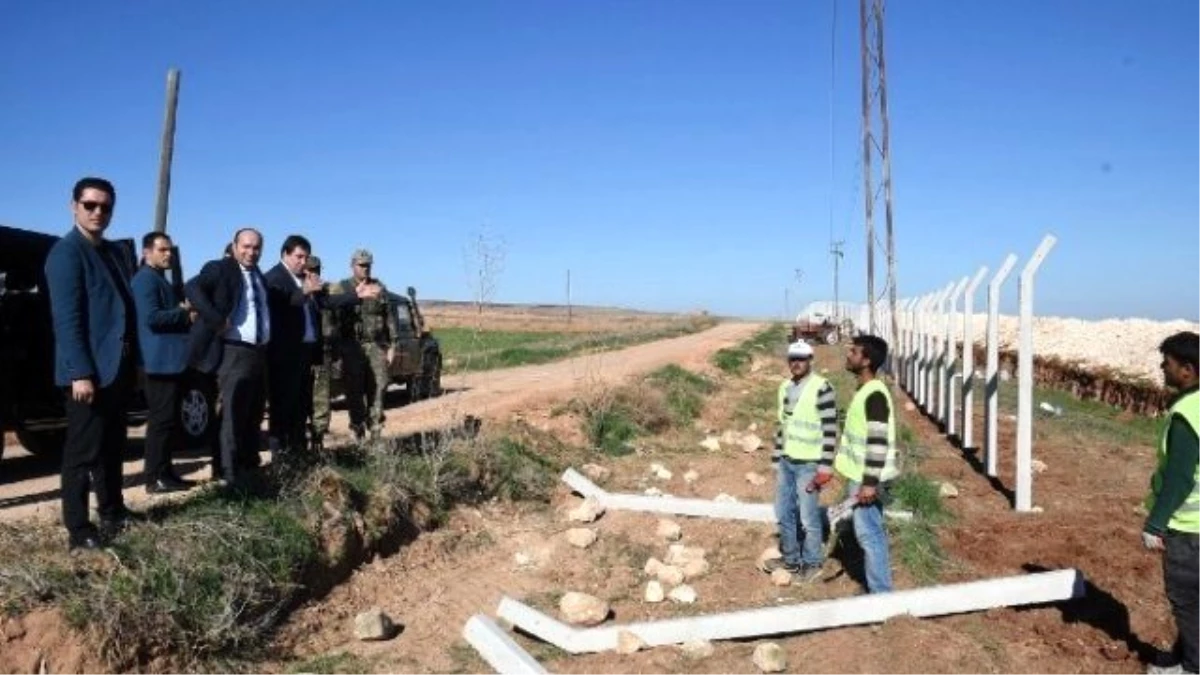 Türkiye ile Suriye Sınırında Güçlendirme Çalışmaları Devam Ediyor
