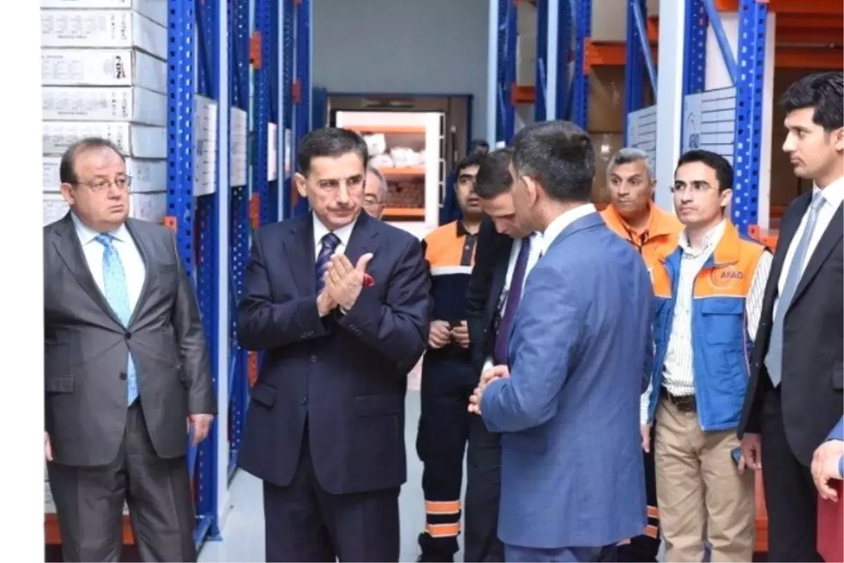 Vali Topaca, Afet ve Acil Durum Yönetim Merkezi'nde İncelemelerde Bulundu