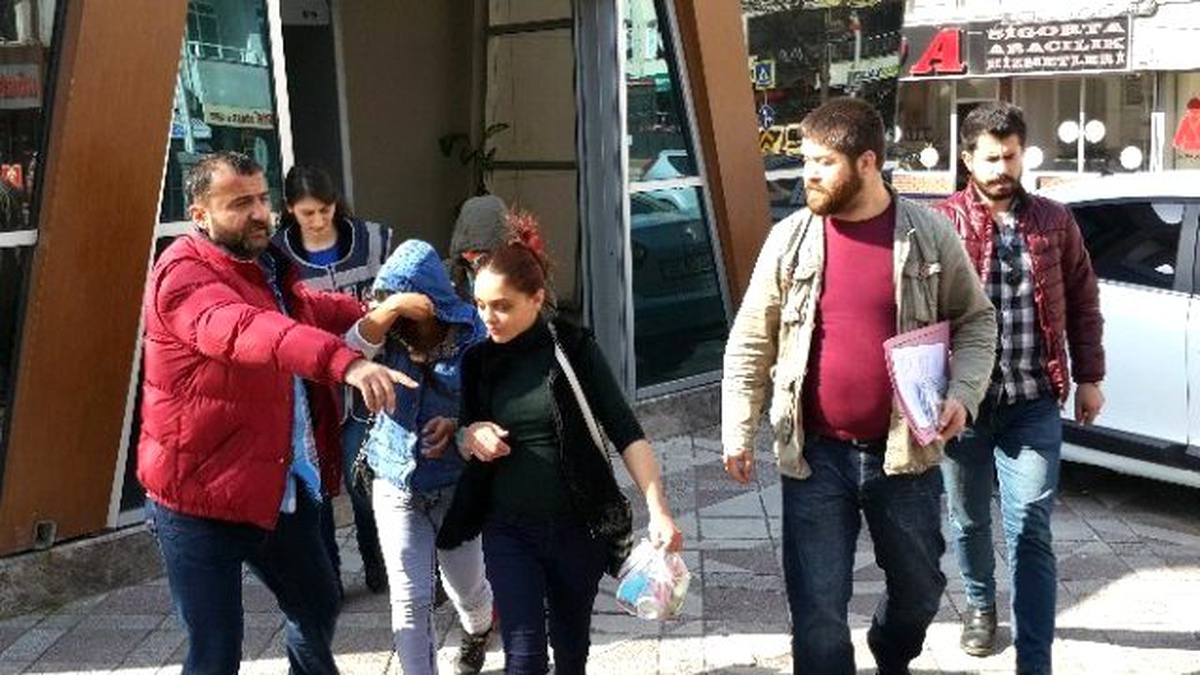Yastık Altı Hırsızları Kocaeli\'de Yakalandı