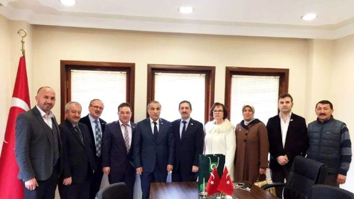 Yeşilay\'dan Vali Cebiroğlu\'na Ziyaret