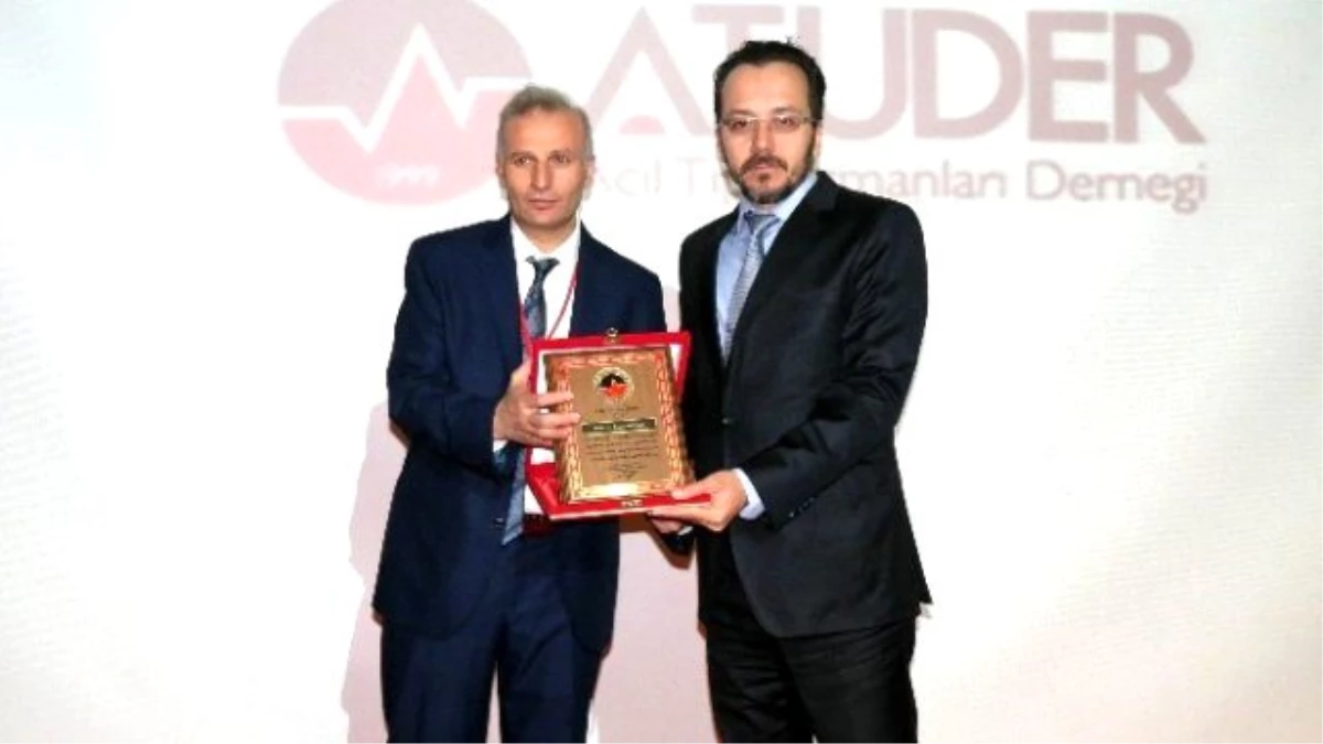 Yılın Rektörü Prof. Dr. Cavit Bircan Oldu