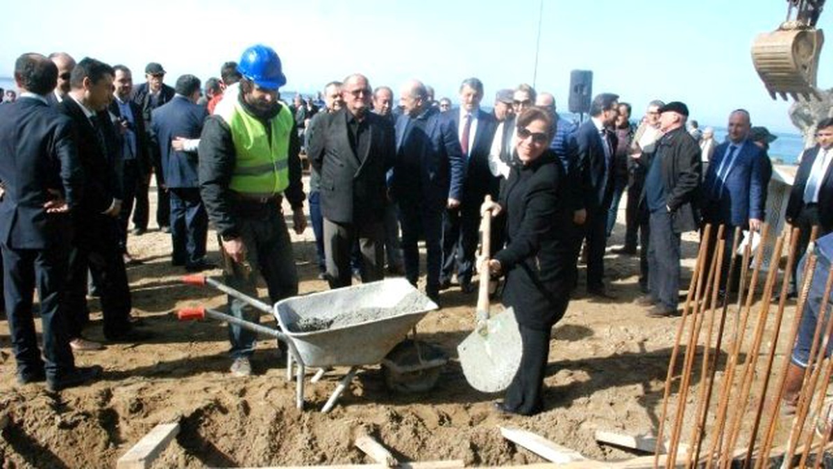 AK Parti Meclis Üyeleri Temel Atma Törenine Katıldı