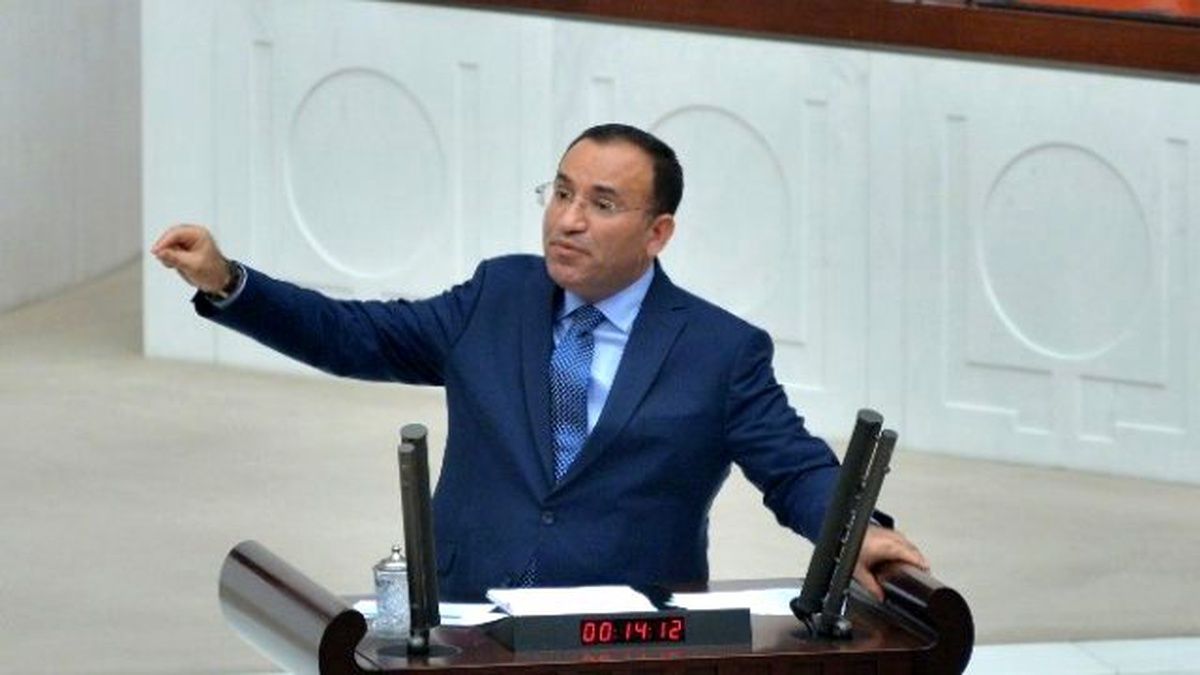 Bakan Bozdağ: "Mahkemeleri ve Kararları Kutsamayın"