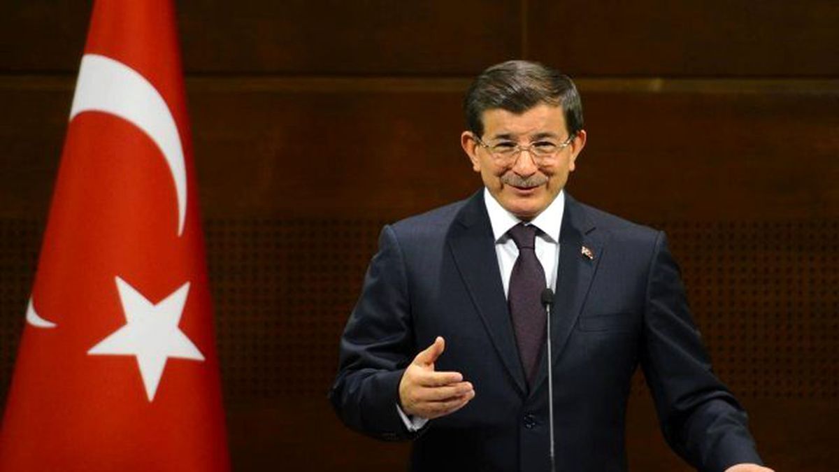 Başbakan Davutoğlu\'ndan İran\'a Sürpriz Ziyaret