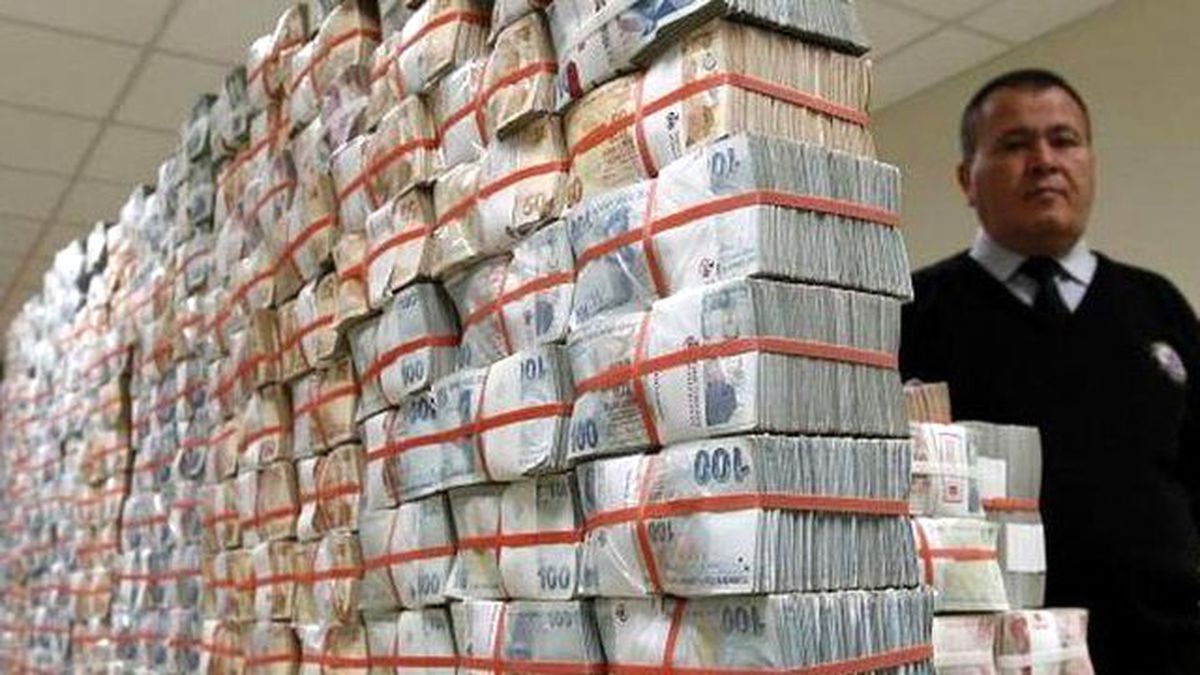 Dış Ticaret Açığı Şubat'ta Yüzde 34,7 Azaldı