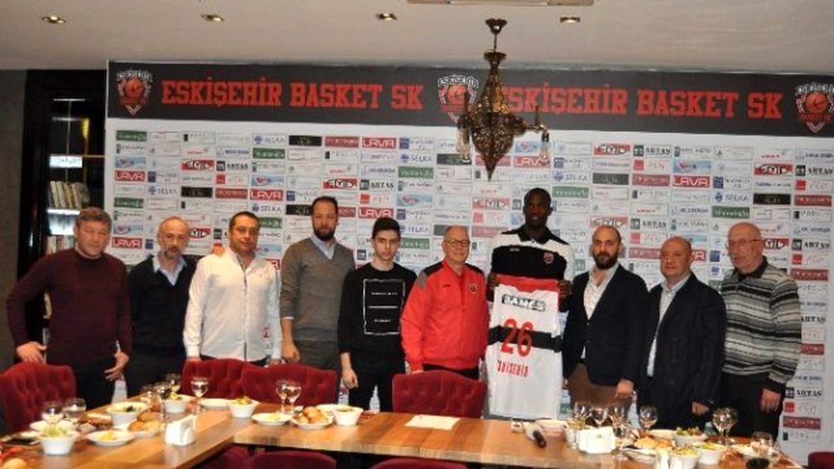 Eskişehir Basket, Shawn James ile Resmi Sözleşme İmzaladı