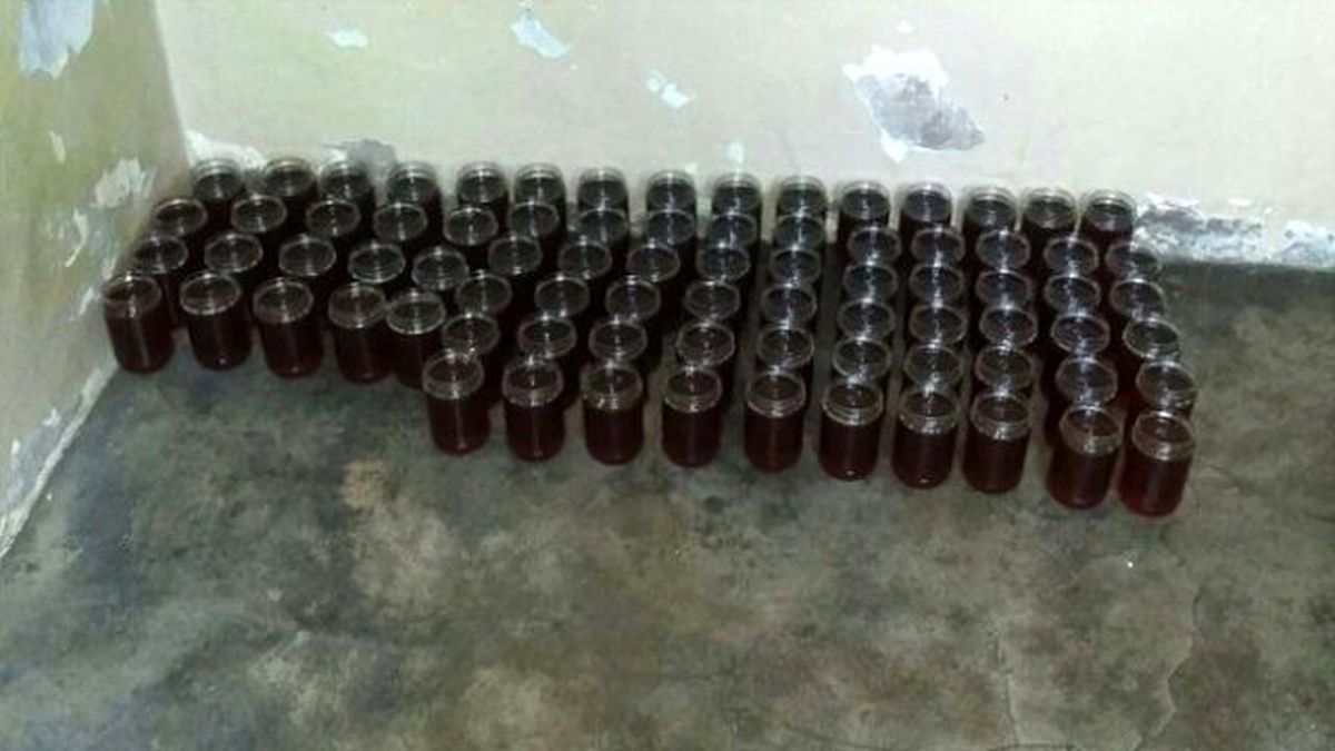 Sahte Bal ve Zeytinyağı Yapıp Marketlere Satmışlar