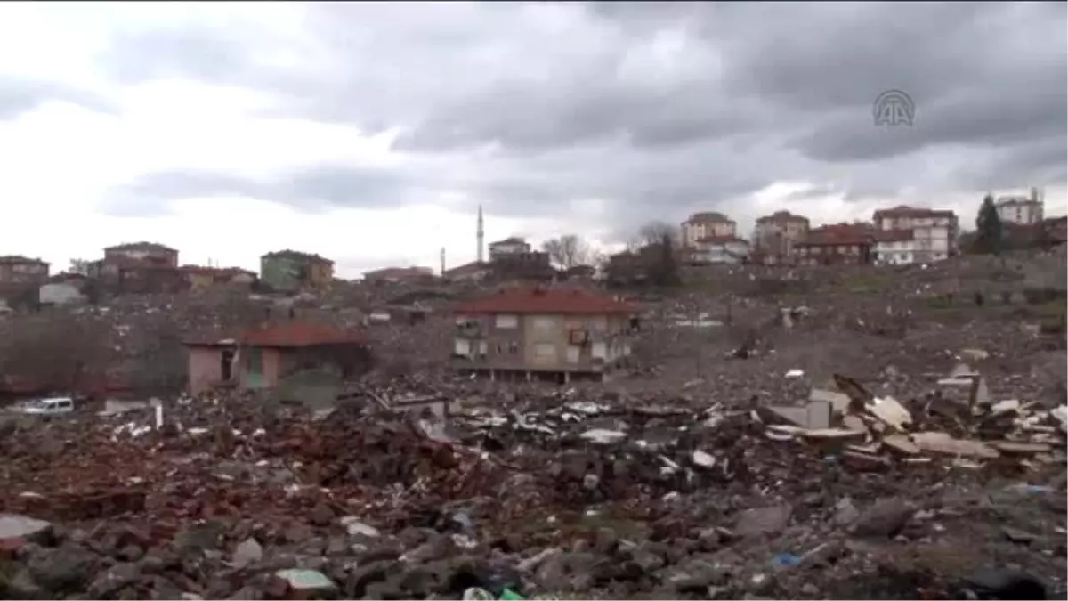 Suriyeli Yetimlerin Başkentteki Zorlu Yaşamı