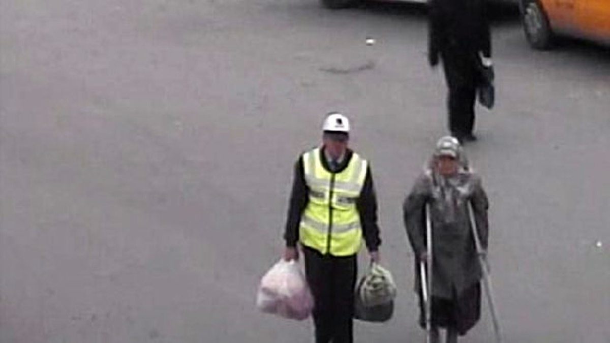 Yaşlı Kadına Yardım Eden Polise Teşekkür Belgesi