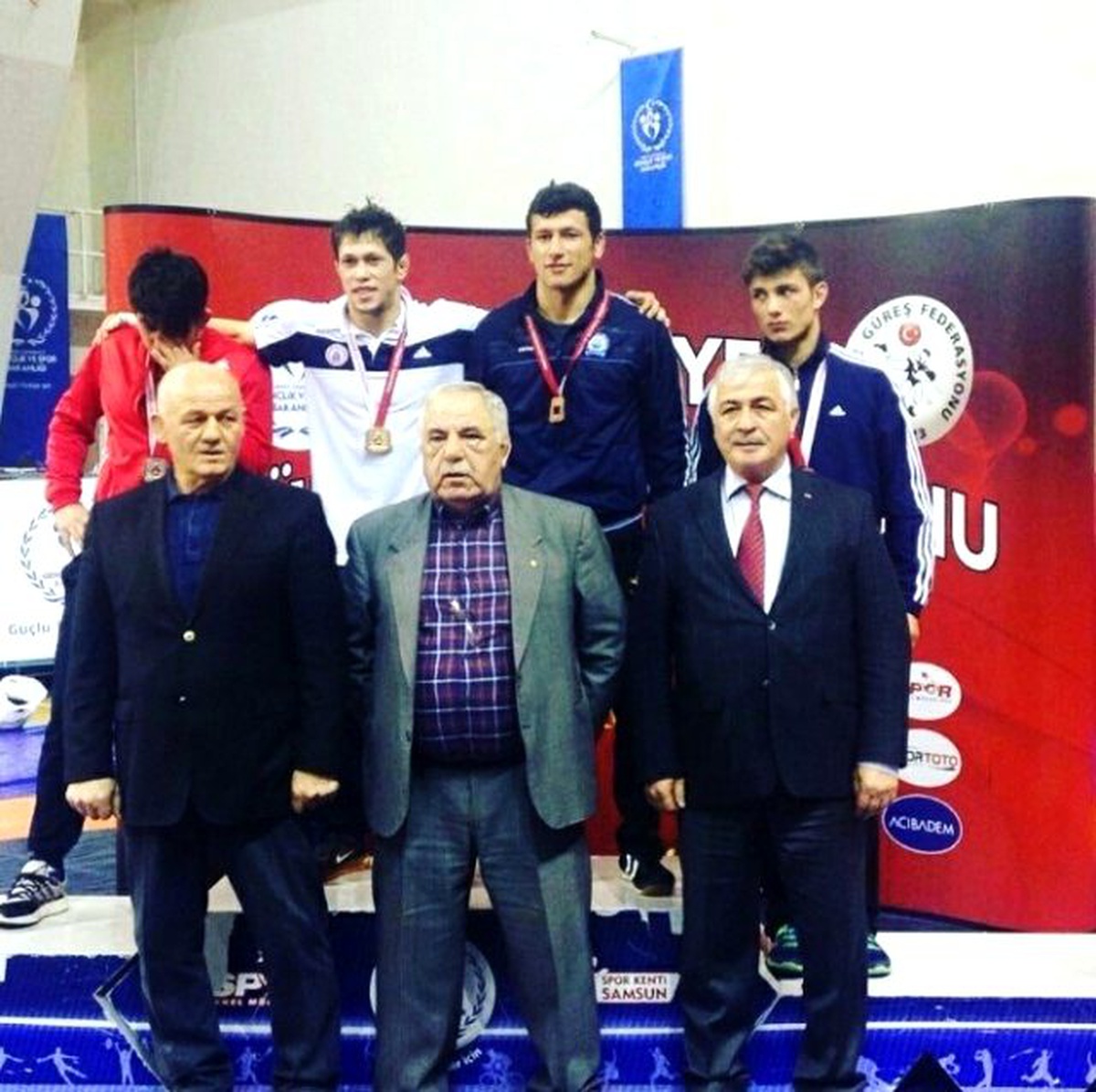 Yıldırımlı Sporcular Madalyaya Doymuyor