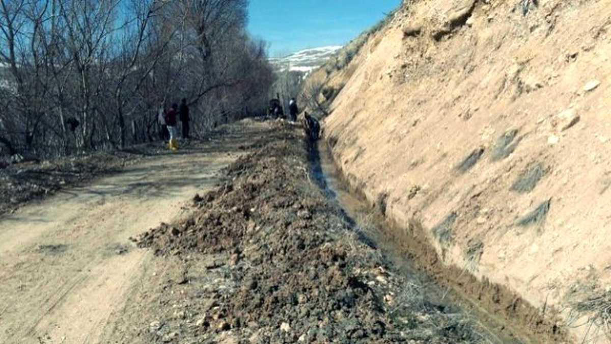 Adilcevaz\'da Sulama Kanalı Çalışmaları Erken Başladı