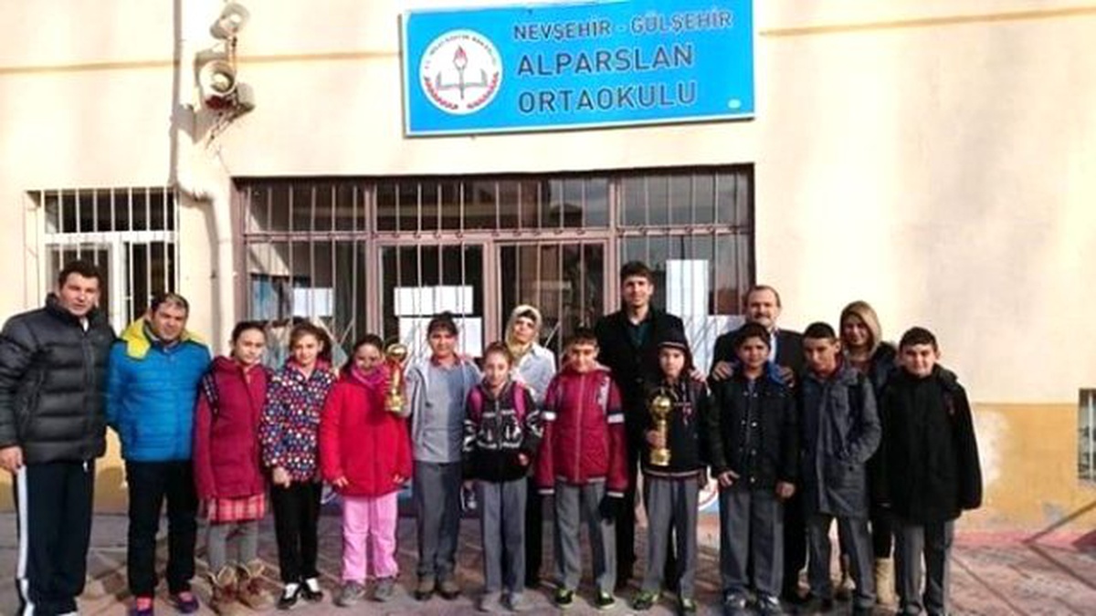 Badminton Küçük Kız ve Erkekler İl Birinciliği Turnuvası Sona Erdi