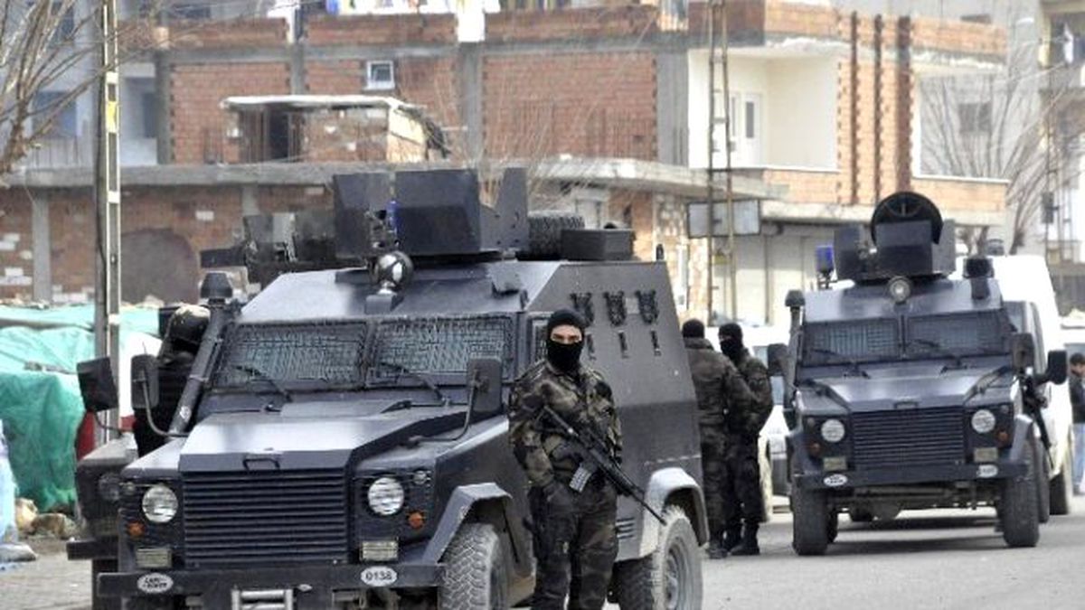 Batman\'da 4 Kişi Gözaltına Alındı