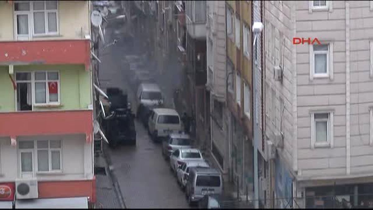 Bayrampaşa\'da 2 Teröriste Operasyon Anı