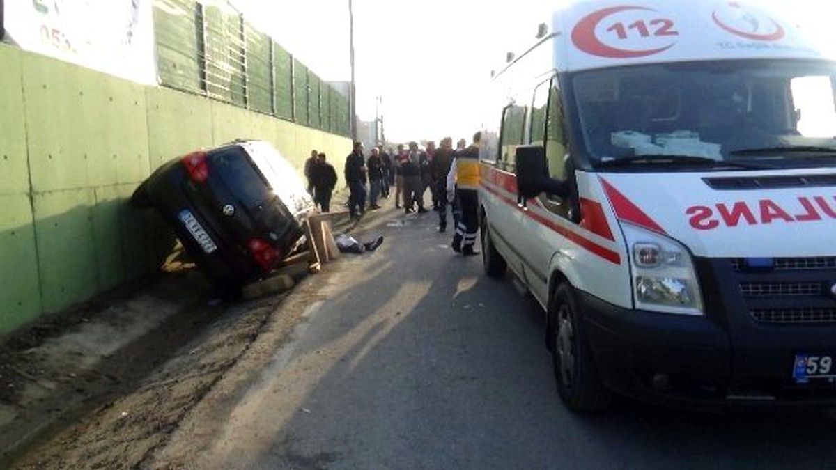 Çerkezköy\'de Trafik Kazası: 1 Ölü, 2 Yaralı