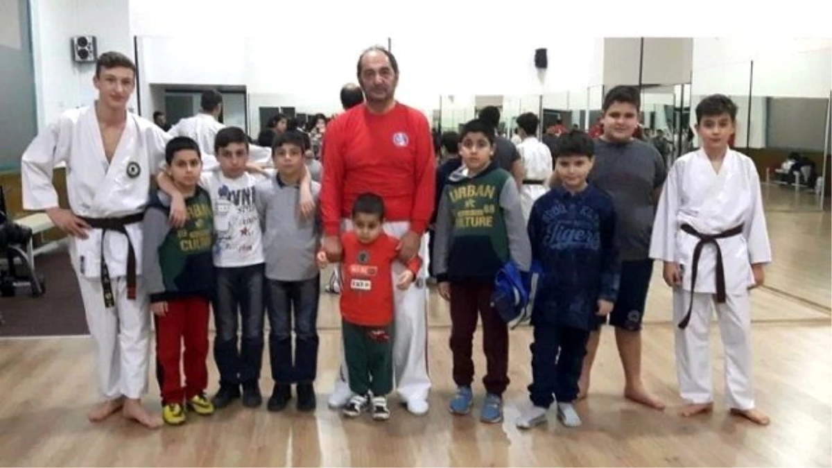 Dumesf\'ten Çocuklarda Spor Bilinci ve Spor Kardeşliği Projesi