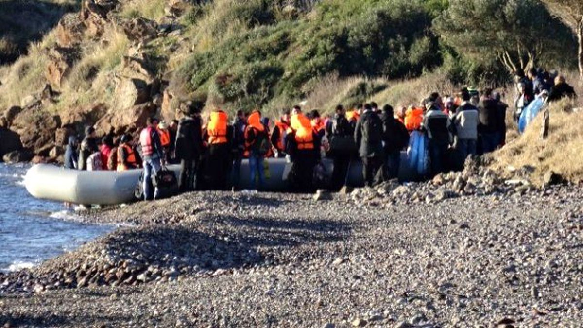 Ege\'de 60 Günde 141 Mülteci Boğuldu