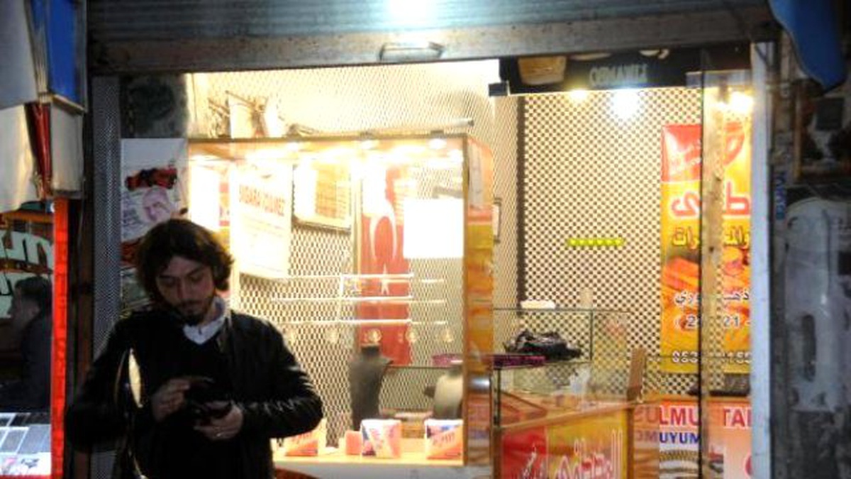 Gaziantep\'te Kar Maskeli Kuyumcu Soygunu