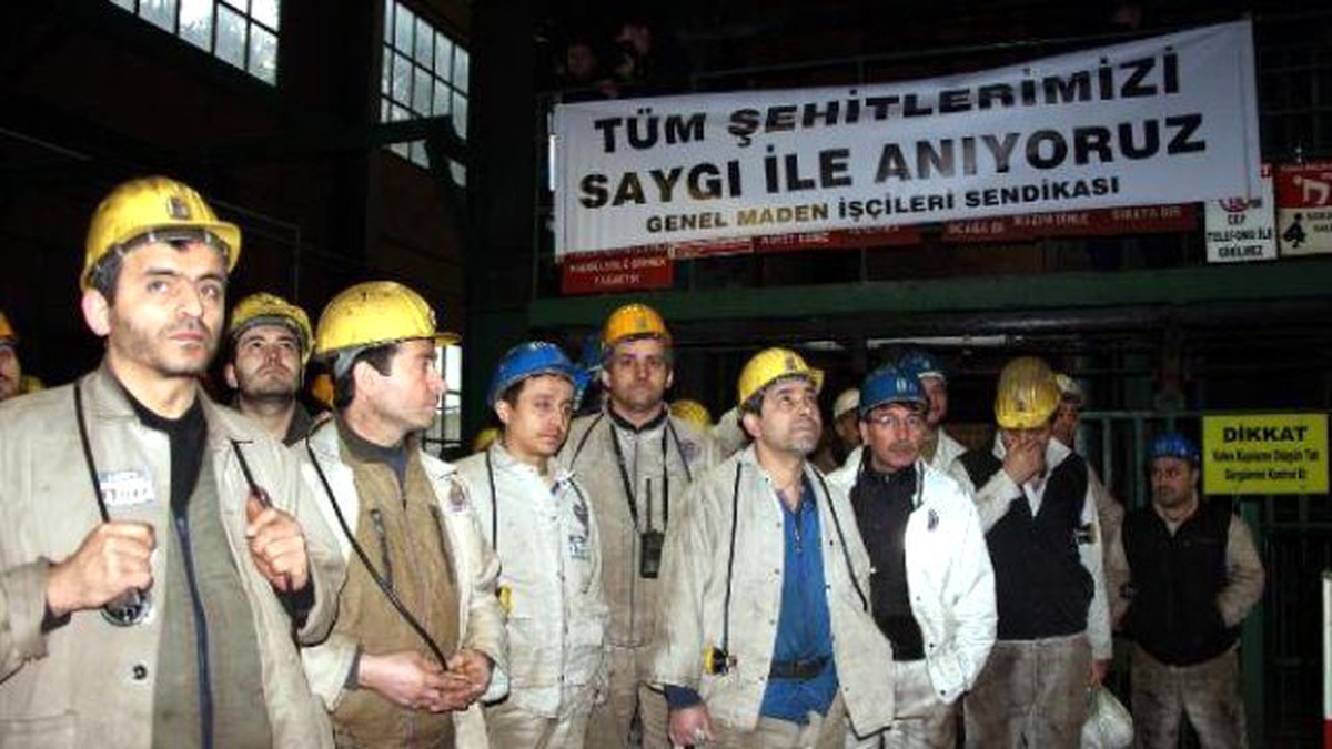 Grizu Faciasında Ölen 263 Madenci Dualarla Anıldı