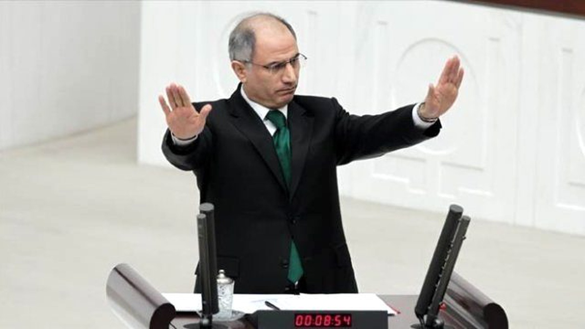 İçişleri Bakanı Efkan Ala: "Araç Sayısı Artıyor Ancak Yaşanan Trafik Kazalarında Azalma Var"