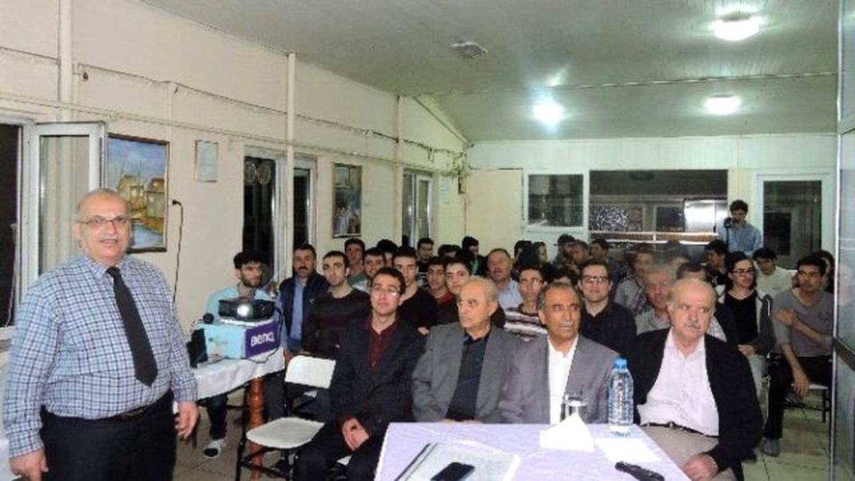 İhlas Vakfı Meram Yurdu\'nda Konferans