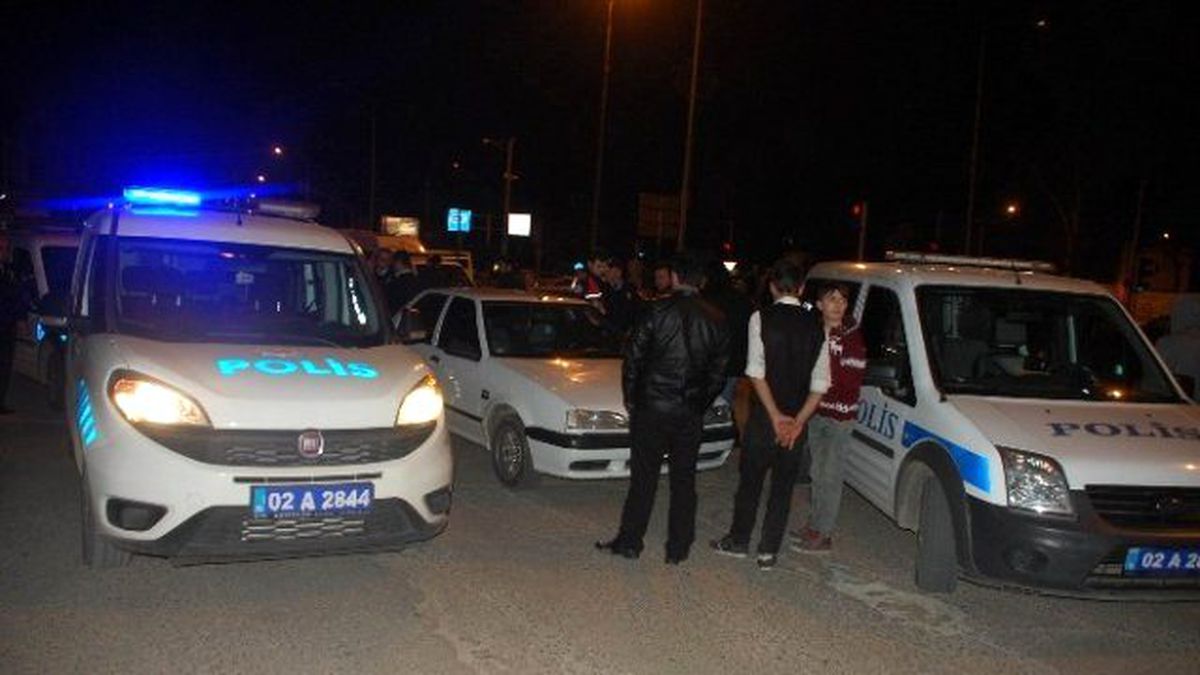 İki Komşu Arasında Kavga