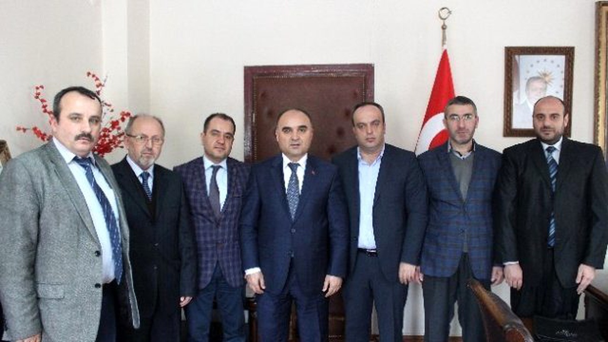 İlim Yayma Cemiyeti, Vali Günaydın\'ı Ziyaret Etti