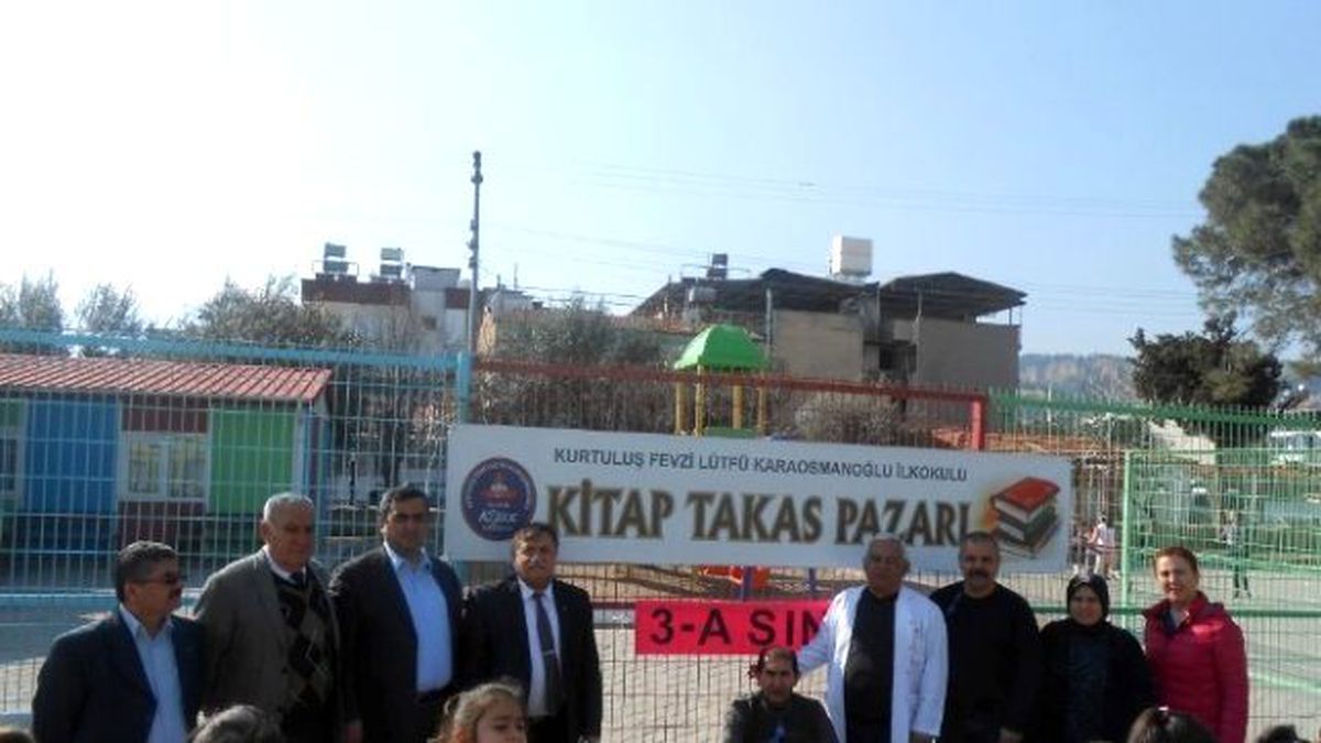 İlkokulda Kitap Takas Pazarı Kuruldu