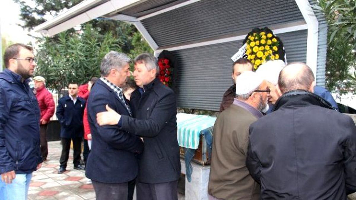 Kdz. Ereğli Belediyesi İtfaiye Amiri Annesini Kaybetti