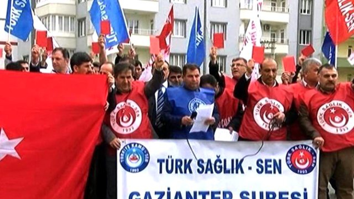 Sağlık Çalışanlarından PKK\'ya Kırmızı Kart