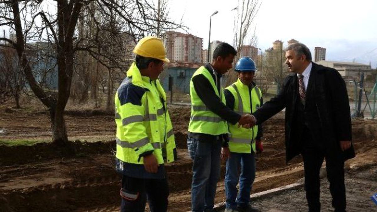 Sivas Caddesi Genişletiliyor