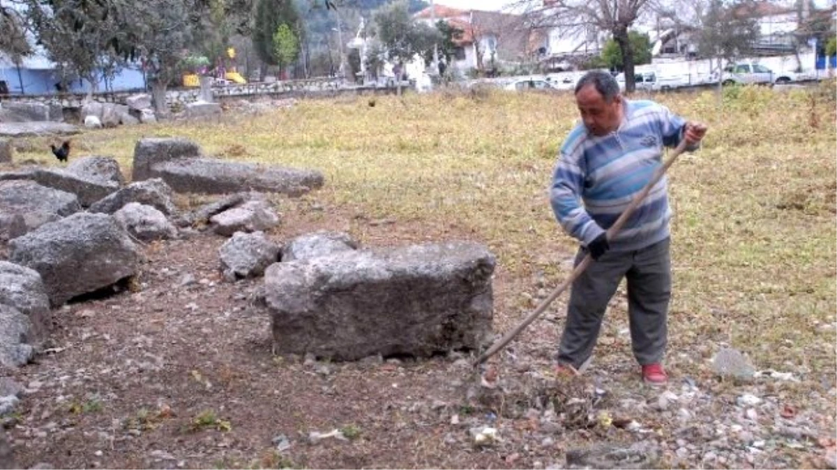 Turizm Sezonu Öncesi Tarihi Temizlik