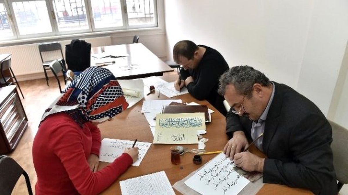 Türk-islam Sanatı "Hat" Mamak\'ta