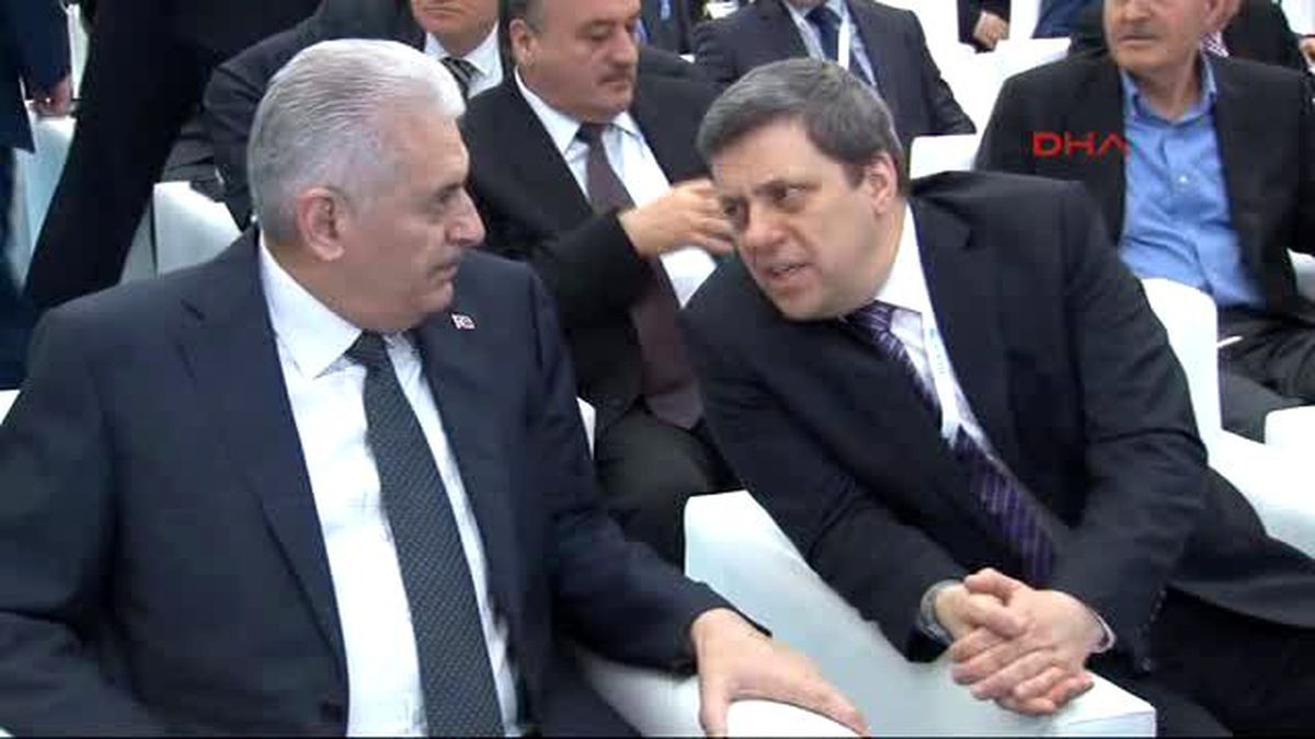 Yıldırım: Demiryolunda Hedef, Nüfusumuzun Yüzde 55\'ine Karşılık Gelen 43 Milyon İnsanın Yaşadığı 14...