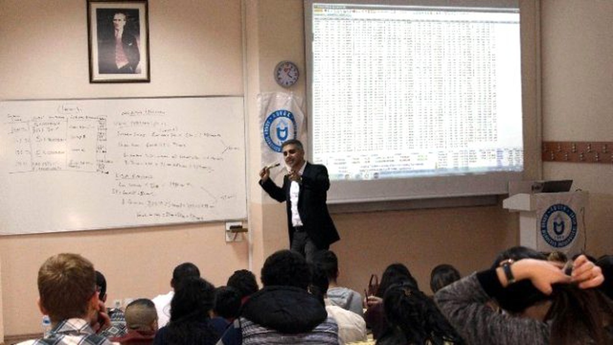 Advak\'tan Portföy Yönetimi Yarışması İçin Öğrencilere Eğitim Desteği