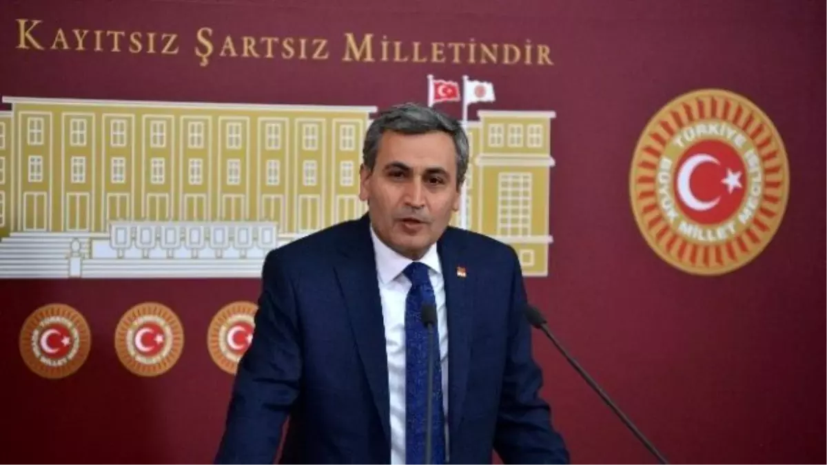 Atatürk\'ün Resmini İndirdiği İddia Edilen CHP Ankara Milletvekili Yılmaz Açıklaması