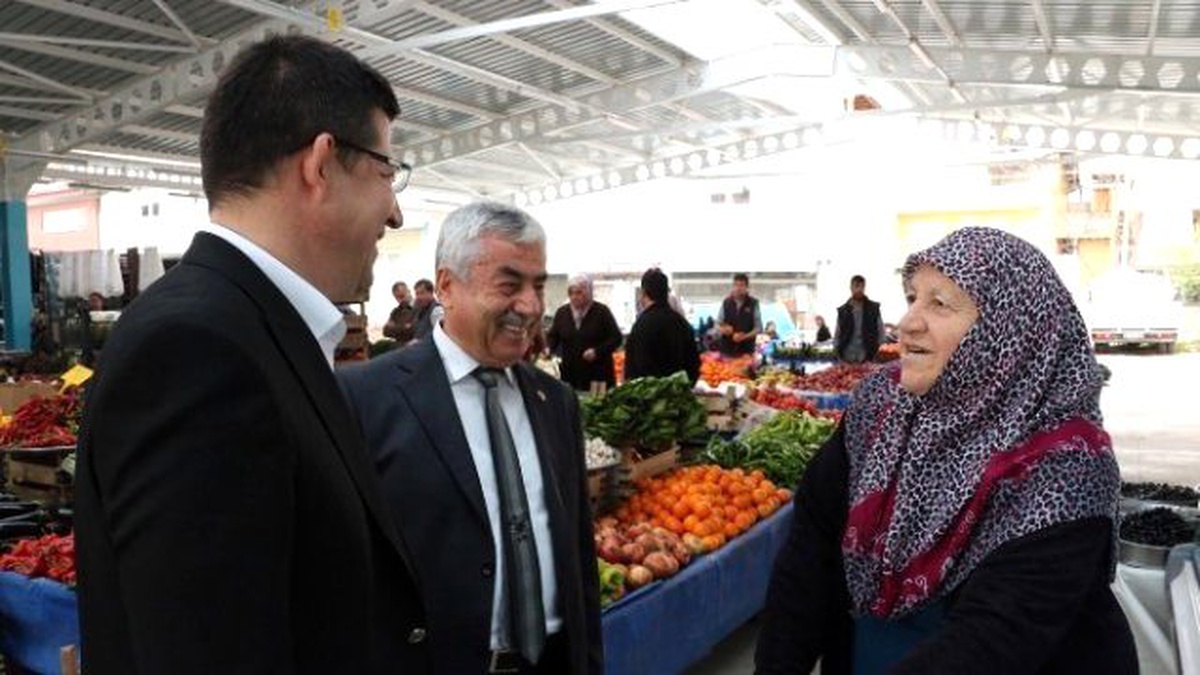 Başkan Subaşıoğlu Pazaryeri Esnafını Ziyaret Etti