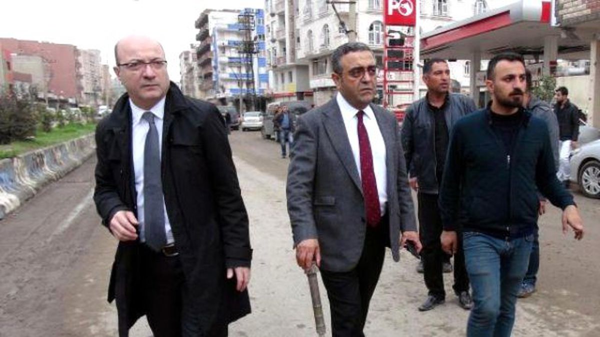 CHP Heyeti, Cizre\'de İncelemelerde Bulundu