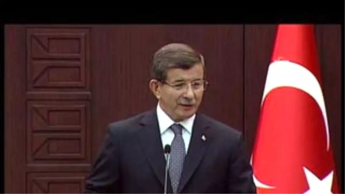 Davutoğlu: Demirtaş\'ın Meselesi Halkı Sokağa Dökmek